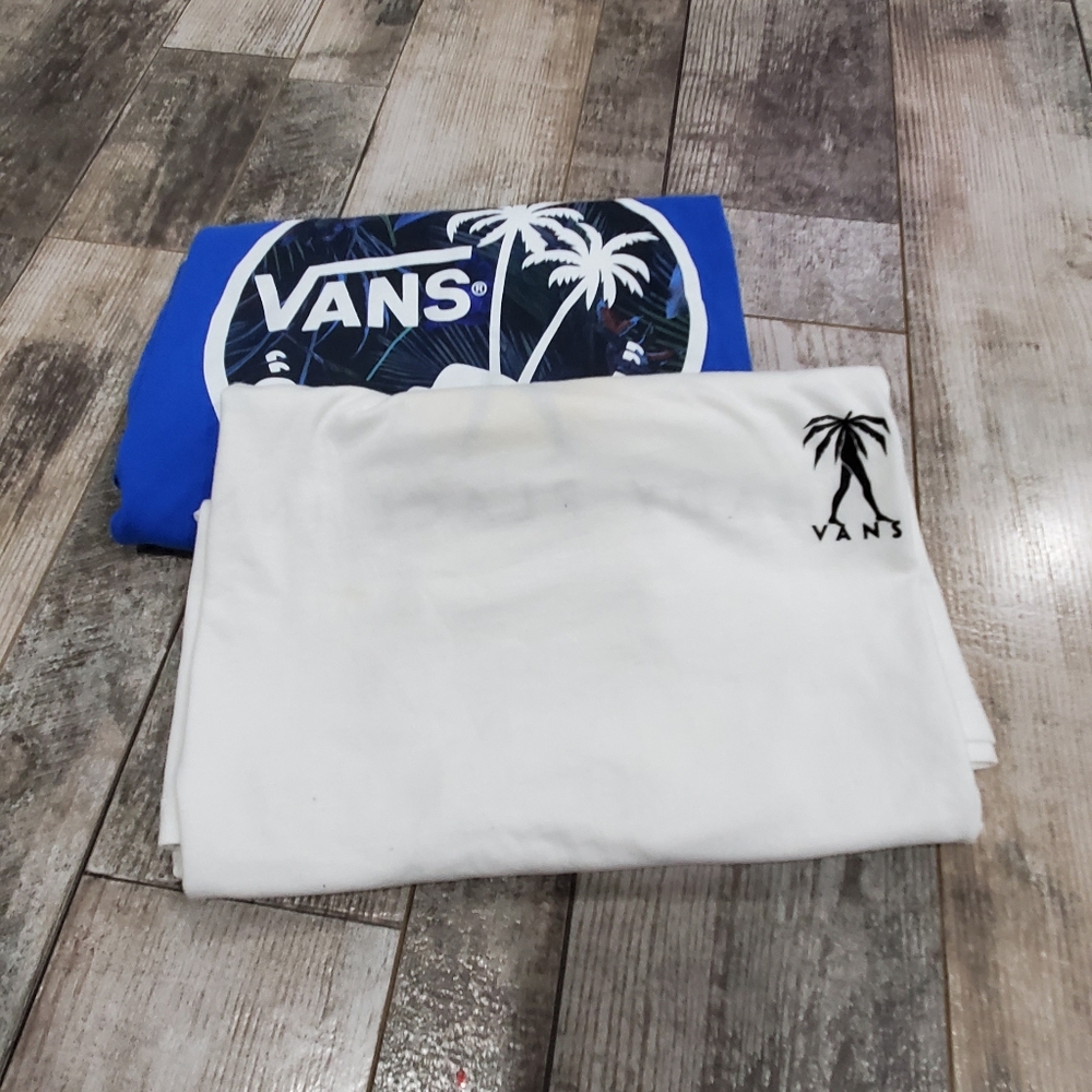 SOLD Mens vans shirts